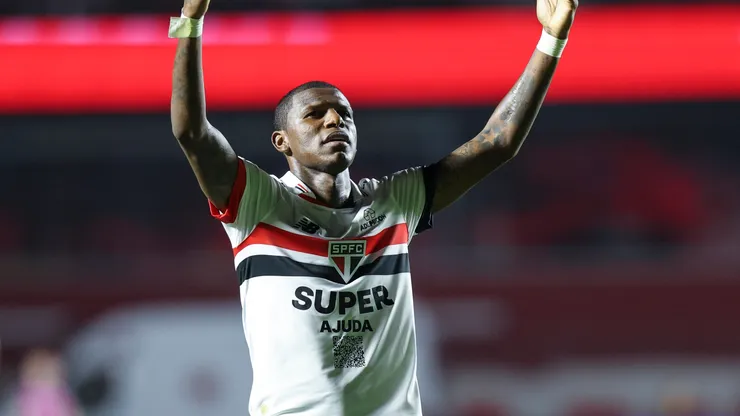Robert Arboleda dejaría Sao Paulo y estos clubes lo quieren