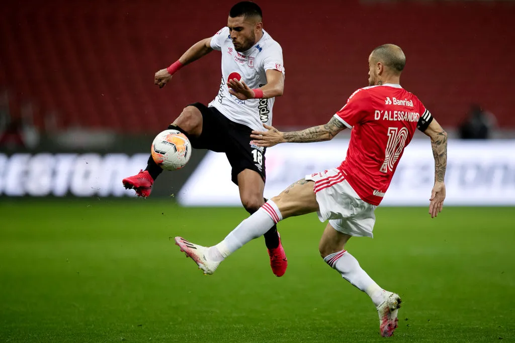 Rodrigo Ureña con la camiseta de América de Cali – Foto: Getty.