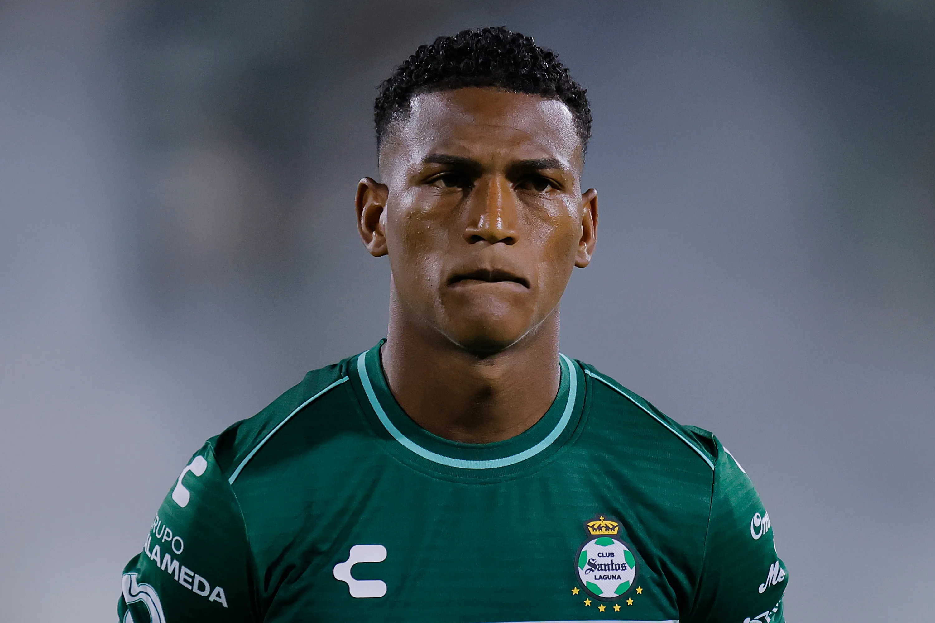 Carlos Gruezo está libre en el mercado de fichajes. (Foto: GettyImages)