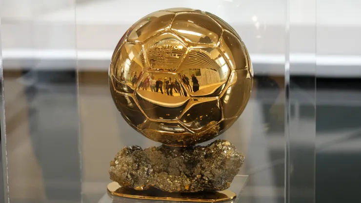 El preciado trofeo espera por su nuevo dueño.
