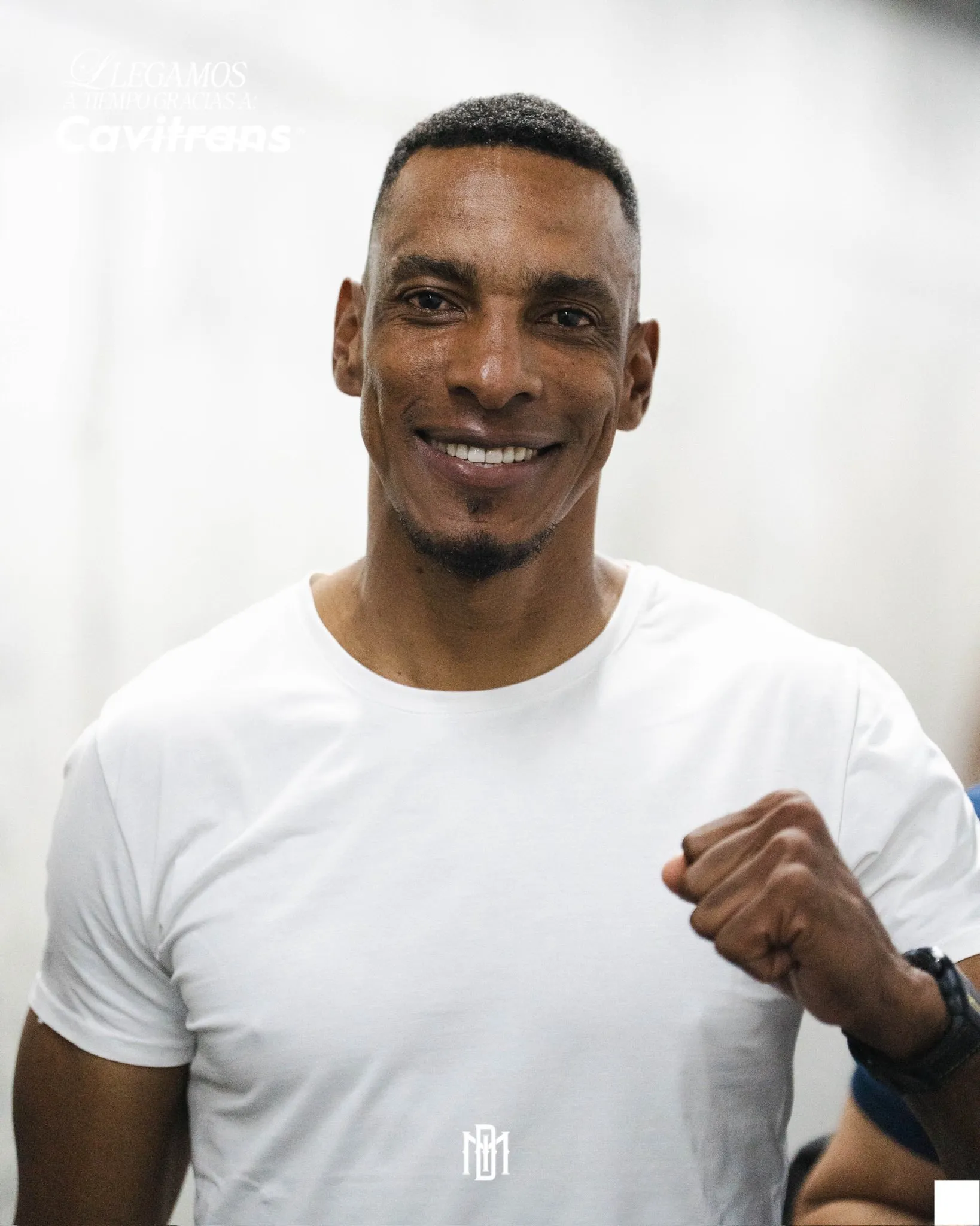 Amaranto Perea se quedaría por un partido más. (Foto: @DIM_Oficial)