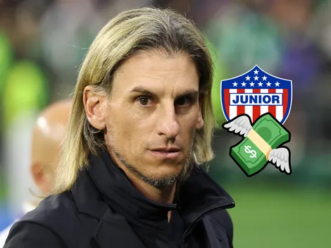 Mientras en Ecuador ganaba 2.4 millones, este sería el sueldo que Beccacece le estaría pidiendo a Junior
