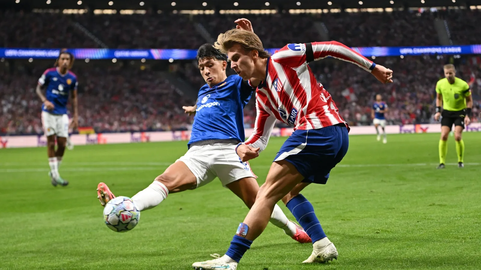 Lisandro Martínez ya enfrentó al Atlético de Madrid en esta temporada: GETTY