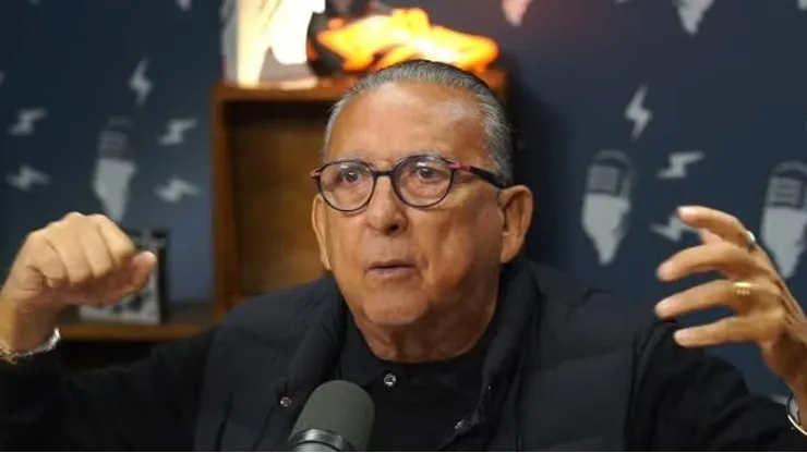 Foto: Flow Podcast/YouTube - Galvão Bueno pede saídas