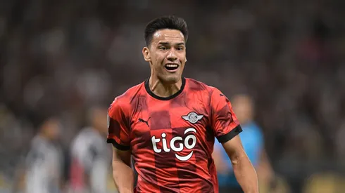 2 gols e 6 assistências em 23 jogos: Palmeiras não para em Diego Gómez e quer meia-atacante do futebol alemão para substituir Scarpa