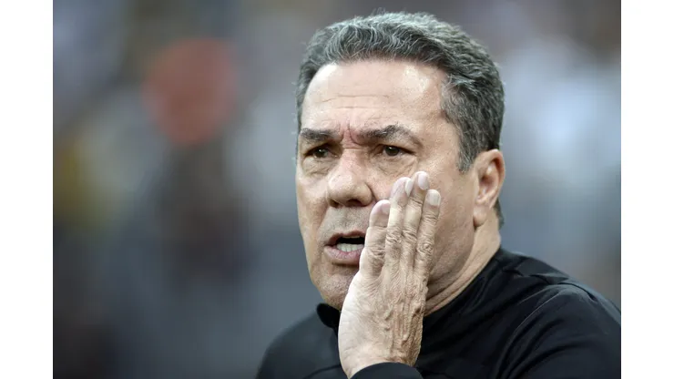SP - SAO PAULO - 28/05/2023 - BRASILEIRO A 2023, CORINTHIANS X FLUMINENSE - Vanderlei Luxemburgo tecnico do Corinthians durante partida contra o Fluminense no estadio Arena Corinthians pelo campeonato BRASILEIRO A 2023. Foto: Alan Morici/AGIF