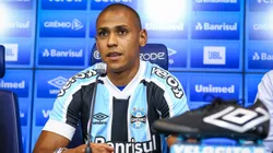 Imagem: Lucas Uebel/Grêmio/Divulgação - Bruno Alves: zagueiro deixou de lado críticas ao Grêmio