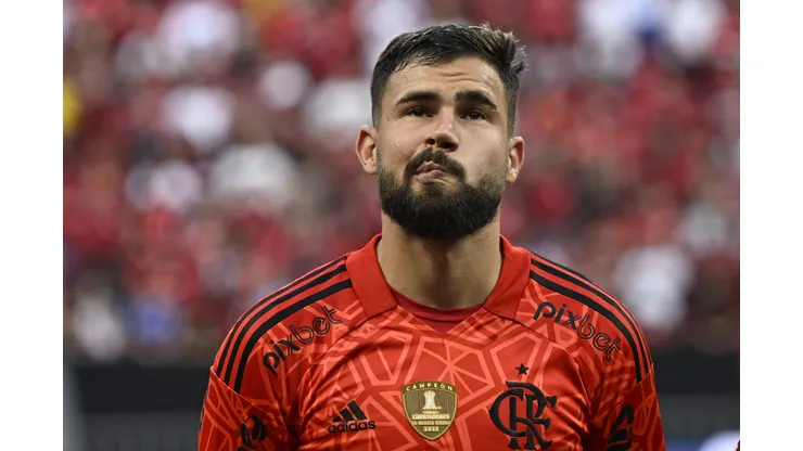 Foto: (Mateus Bonomi/AGIF) - Matheus Cunha está em final de contrato com o Flamengo
