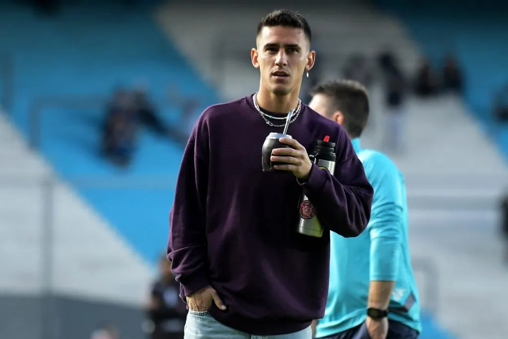 Foto: (Marcelo Endelli/Getty Images) – Matías Rojas tem vínculo com o Racing até junho e o Botafogo lhe ofereceu uma proposta de pré-contrato