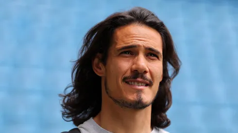 (Photo by Fran Santiago/Getty Images) - Cavani