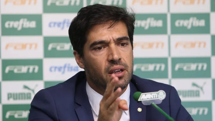 Abel pede e Palmeiras pode roubar meia de Coudet do Atlético
