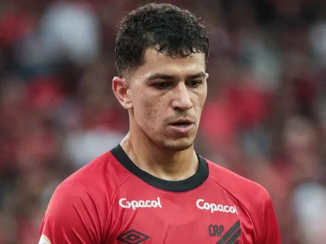 Wesley Carvalho explica motivo para barrar Vitor Bueno