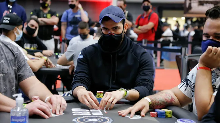 Gabriel Moura recebeu boa premiação no poker online (Foto: Divulgação/BSOP)