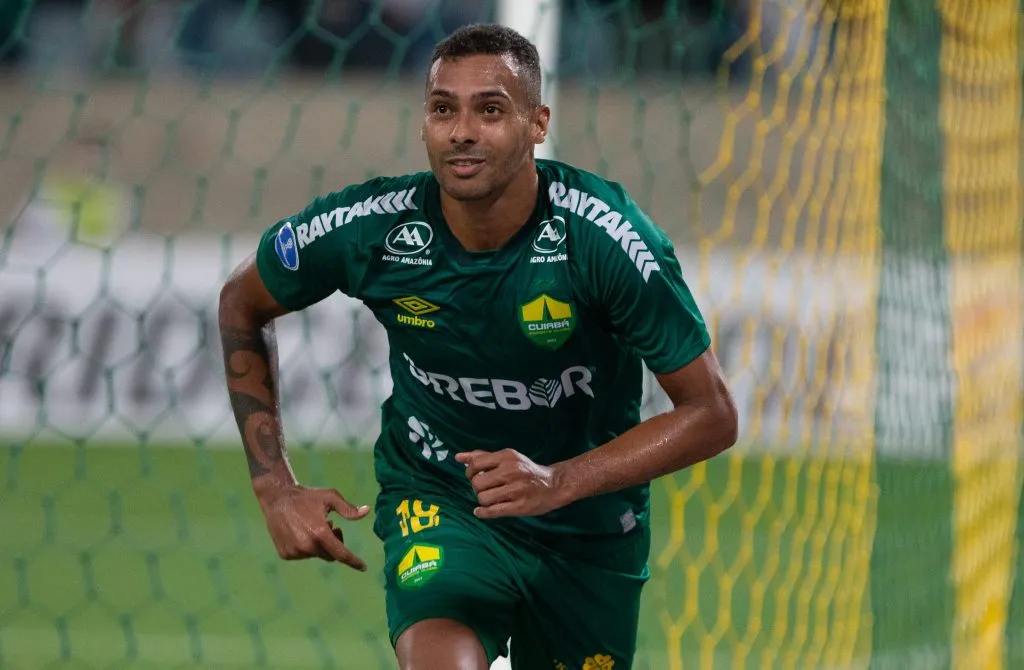 Foto: Gil Gomes/AGIF – Elton é demitido do Juventude