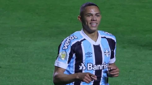 Foto: Marcello Zambrana/AGIF - Vanderson foi criado na base do Grêmio.