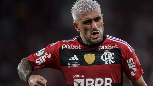 Foto: Thiago Ribeiro/AGIF - Nação quer o craque ao lado do atual camisa 14.