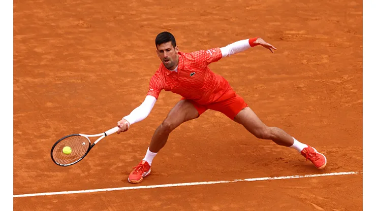 Djokovic fará a sua estreia no Grand Slam francês. Créditos: Alex Pantling/Getty Images