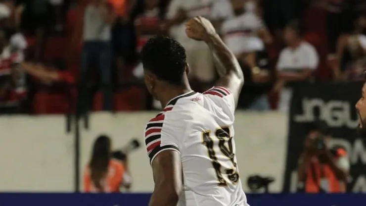 Foto: Reprodução Redes Sociais Oficiais do time do Santa Cruz