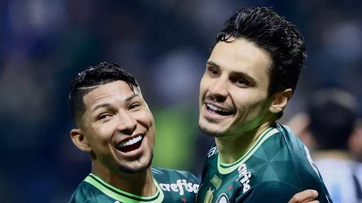 Foto: Marcello Zambrana/AGIF - Rony e Raphael Veiga