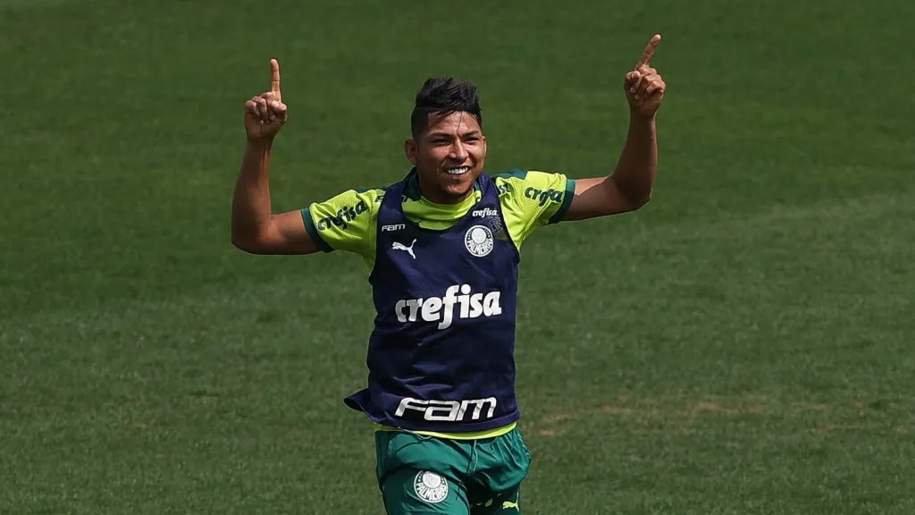 Rony brincou que quer ir para o PSG junto com Abel Ferreira. Foto: César Greco/ Palmeiras