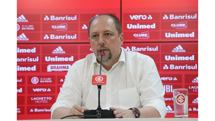 Barcellos fica perto de contratar reforço acima da média para o Internacional