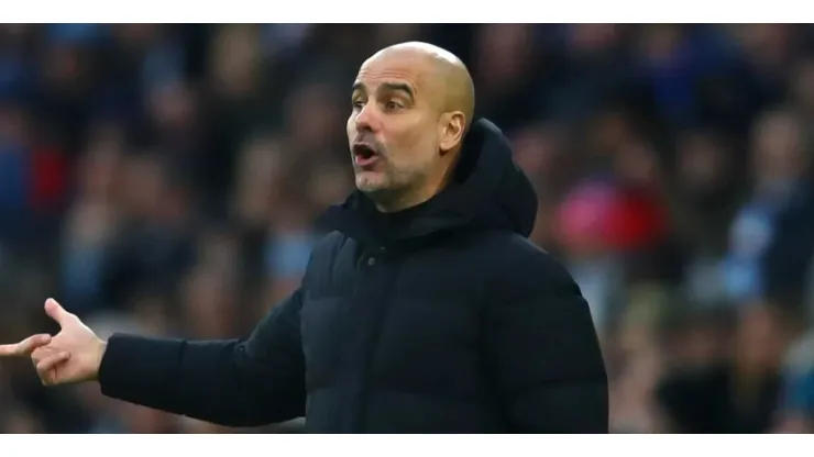 Guardiola no comando do City - Foto: Getty Images