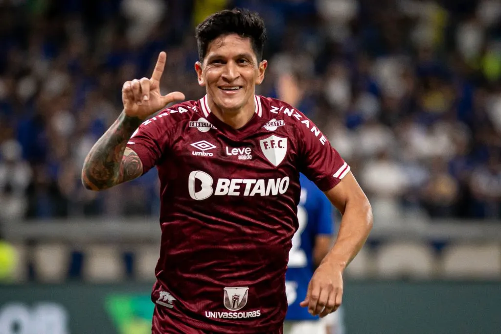 Foto: Fernando Moreno/AGIF – Cano volta ao Fluminense