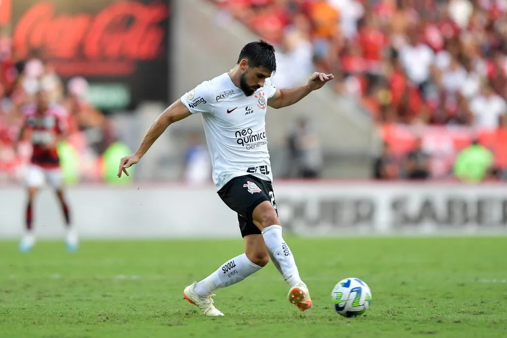 Bruno Méndez- Corinthians – Foto: Thiago Ribeiro/AGIF