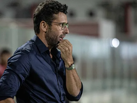 Valentim ganha reforço de última hora e deve mudar escalação do Atlético-GO