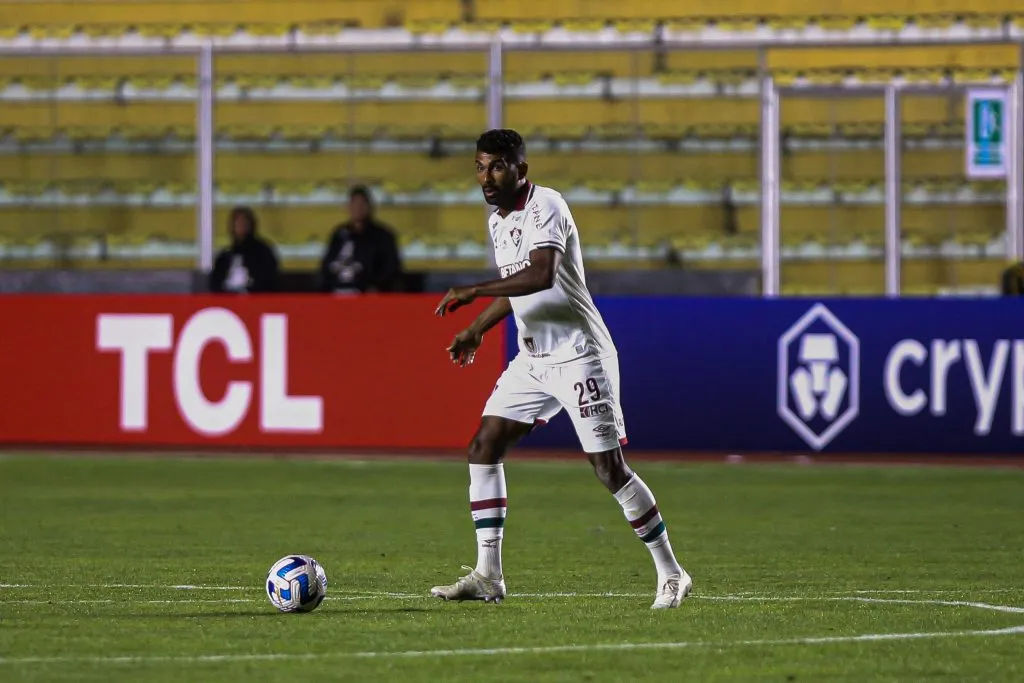 FOTO DE MARCELO GONÇALVES / FLUMINENSE FC – Thiago Santos não vai bem na Libertadores