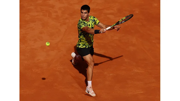 Alcaraz terá chave dura em Roland Garros. Créditos: Clive Brunskill/Getty Images