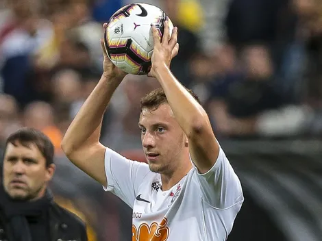 Corinthians pode contratar camisa 10 com 'ajudinha' de Carlos Augusto