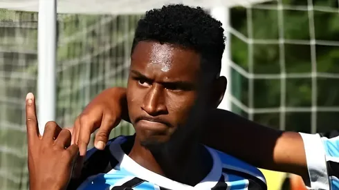 Imagem: Divulgação/Grêmio - Tetê: jovem é cria da base do Grêmio