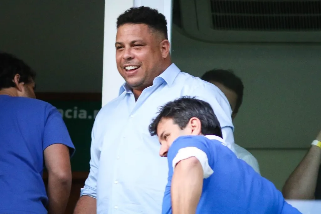 MG – Belo Horizonte – 26/01/2022 – MINEIRO 2022 CRUZEIRO X URT – Ronaldo Fenomeno  antes da partida contra o URT no estadio Independencia pelo campeonato Mineiro 2022. Foto: Fernando Moreno/AGIF