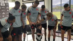 Foto: Daniel Ramalho/Vasco- Gui visita os jogadores