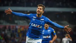 Ronaldo não para em Lucas Silva e vai com tudo para tirar atacante do Palmeiras