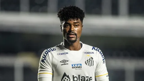 SP - SANTOS - 26/04/2023 - COPA DO BRASIL 2023, SANTOS X BOTAFOGO-SP - Bauermann jogador do Santos durante partida contra o Botafogo-SP no estadio Vila Belmiro pelo campeonato Copa do Brasil 2023. Foto: Abner Dourado/AGIF