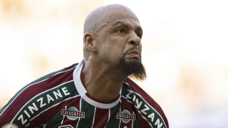 RJ - RIO DE JANEIRO - 04/06/2023 - BRASILEIRO A 2023, FLUMINENSE X BRAGANTINO - Felipe Melo jogador do Fluminense comemora seu gol durante partida contra o Bragantino no estadio Maracana pelo campeonato BRASILEIRO A 2023. Foto: Jorge Rodrigues/AGIF