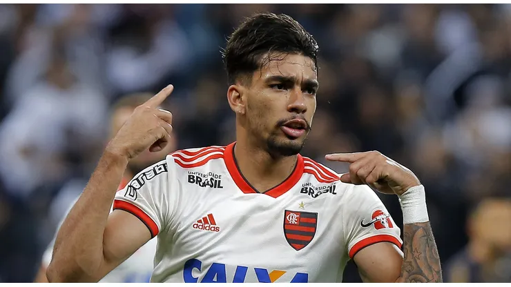 Lucas Paqueta, do Flamengo, comemora seu gol durante partida contra o Corinthians na Arena Corinthians pelo Brasileirão 2018. Foto: Daniel Vorley/AGIF