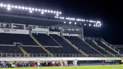 Foto: Abner Dourado/AGIF - Vila Belmiro não recebeu público contra o Flamengo