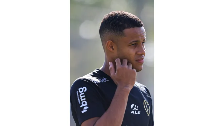Marcello Zambrana/AGIF. Corinthians chama atenção por acontecimento inusitado em negociação de Pedro