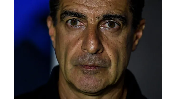 Renato Paiva indicou meia ofensivo Samu Silva, do Vizela-POR