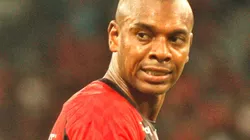 Fernandinho impõe condições para renovar com o Athletico Foto: Gabriel Machado/AGIF