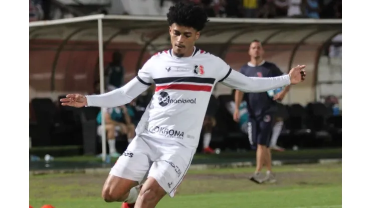 Foto: Evelyn Victoria/SCFC- Rhuan Rodrigues fala sobre ter ficado de fora do último jogo