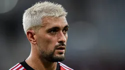 RJ - RIO DE JANEIRO - 10/05/2023 - BRASILEIRO A 2023, FLAMENGO X GOIAS - De Arrascaeta jogador do Flamengo durante partida contra o Goias no estadio Maracana pelo campeonato BRASILEIRO A 2023. Foto: Thiago Ribeiro/AGIF