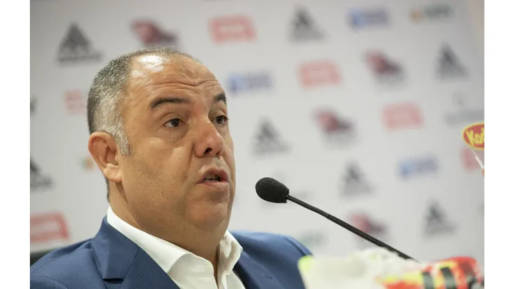 Abel ignora e Braz fica com o caminho livre para trazer reforço de R$ 60 milhões ao Flamengo