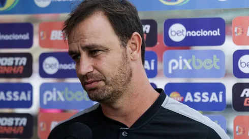 Foto: Rafael Vieira/AGIF- Fala sobre os jogos fora de casa