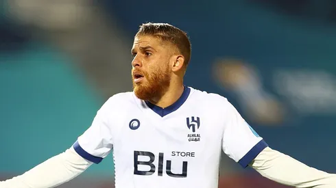 TANGER MED, MOROCCO - FEBRUARY 07: Gustavo Cuellar (r) of Al Hilal SFC alongside Saud Abdulhamid (l) during the FIFA Club World Cup Morocco 2022 Semi Final match between Flamengo v Al Hilal SFC at Stade Ibn-Batouta on February 07, 2023 in Tanger Med, Morocco. (Photo by Michael Steele/Getty Images)