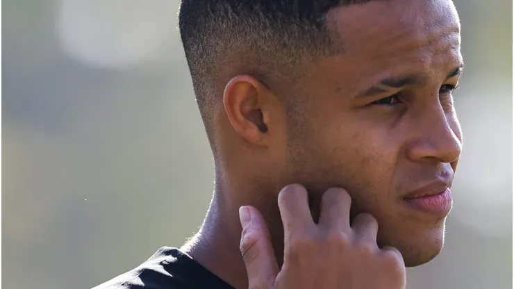 Foto: Marcello Zambrana/AGIF - Pedro agora tem apenas 50% ligado ao Corinthians.