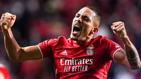 Foto: Divulgação / Twitter SL Benfica - Gilberto, lateral do Benfica, que negocia com o Bahia.